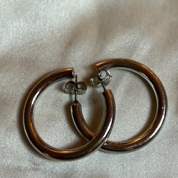 Boho Bundle of 6 : 5 pairs of silver earrings w/ coin pendant. Incredible deal! - Picture 5 of 9